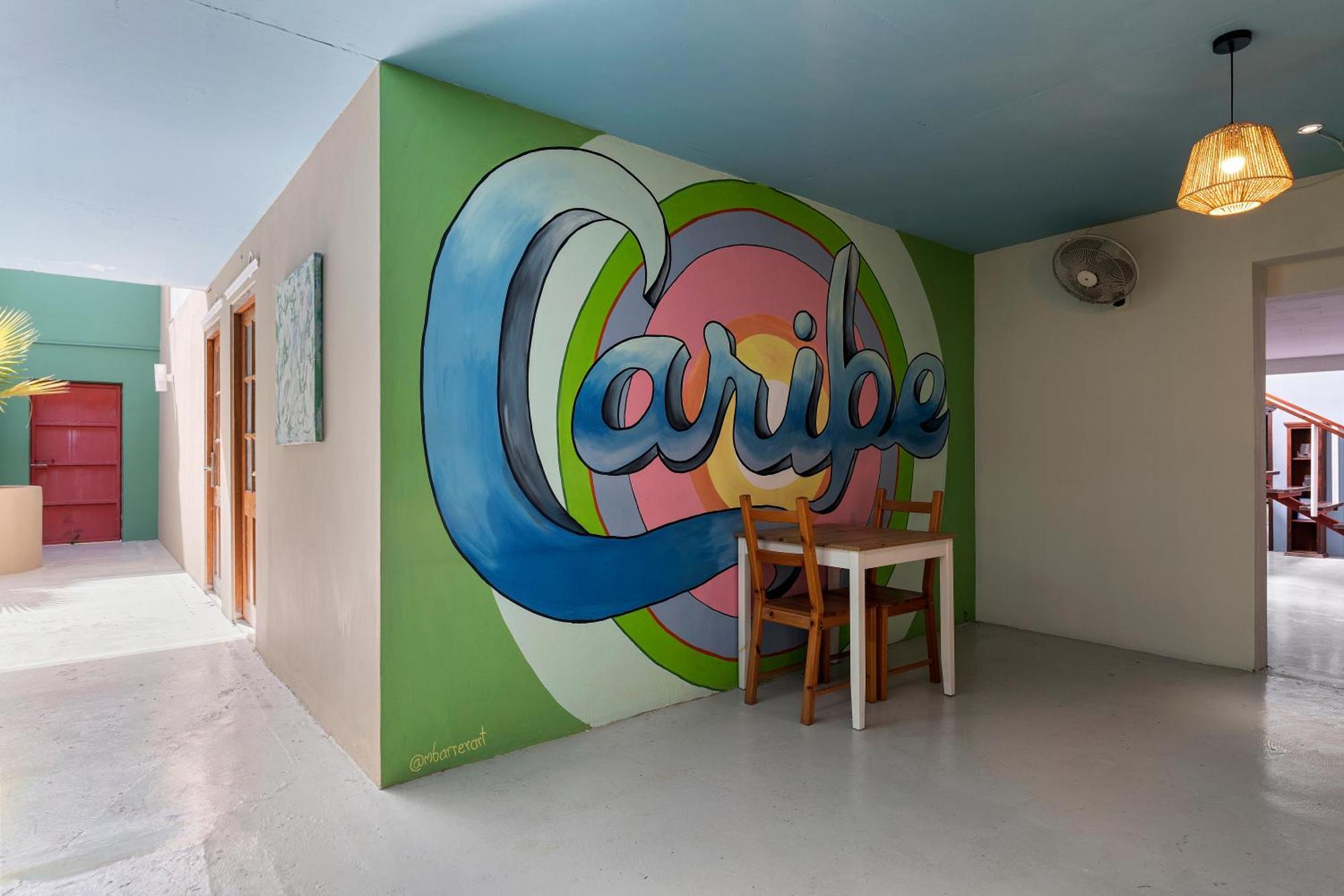 The Ritz Hostel Вилемстад Екстериор снимка
