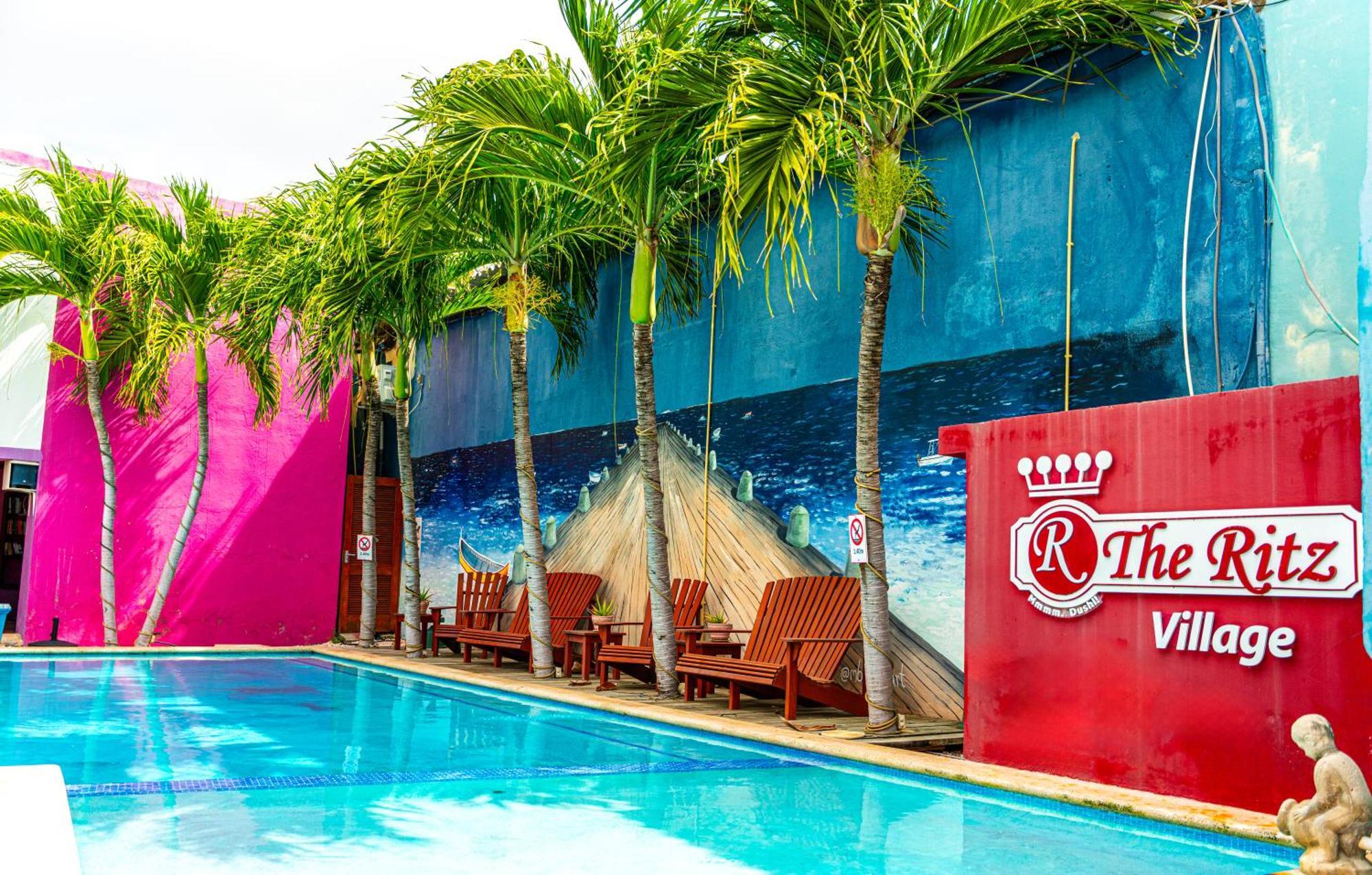The Ritz Hostel Вилемстад Екстериор снимка