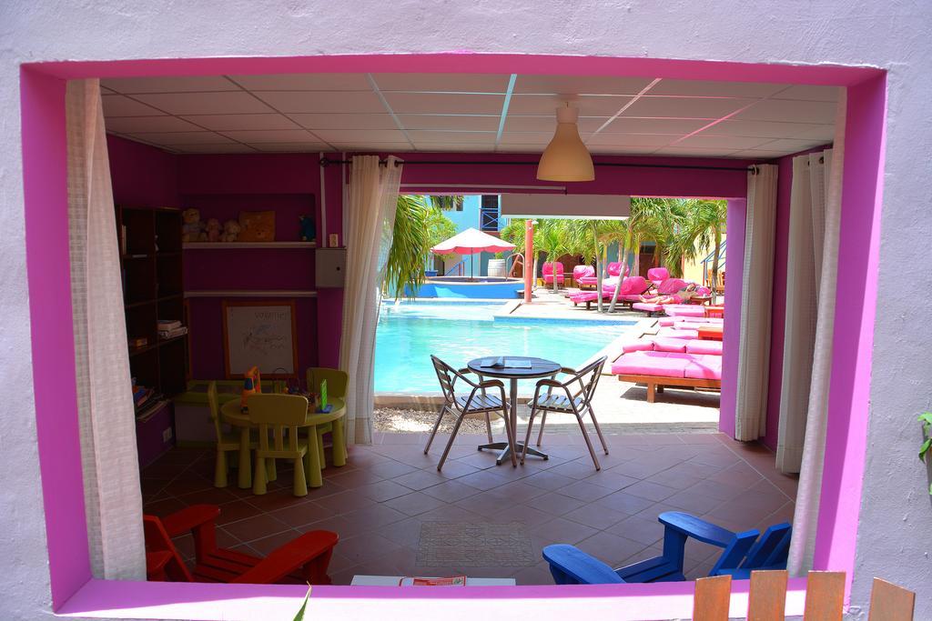 The Ritz Hostel Вилемстад Екстериор снимка
