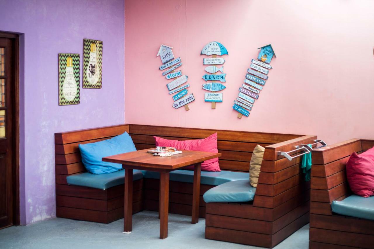 The Ritz Hostel Вилемстад Екстериор снимка